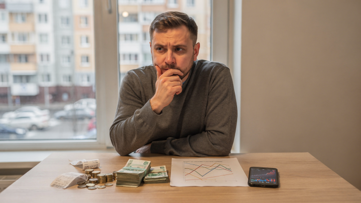 Инфляция и реальные доходы россиян: прогноз на год и что делать частному инвестору